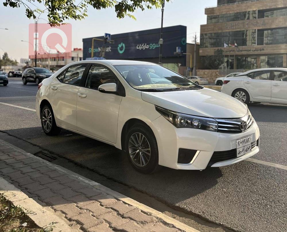 تويوتا كورولا